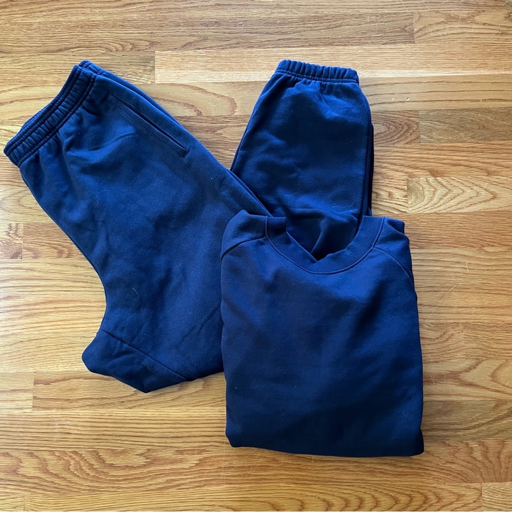 Gap Raglan Sweatshirt & Joggers